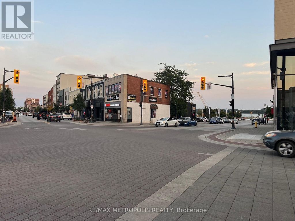 1 Dunlop Street E, Barrie (city Centre)