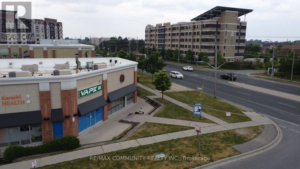 1 - 15 Karachi Drive, Markham (cedarwood)