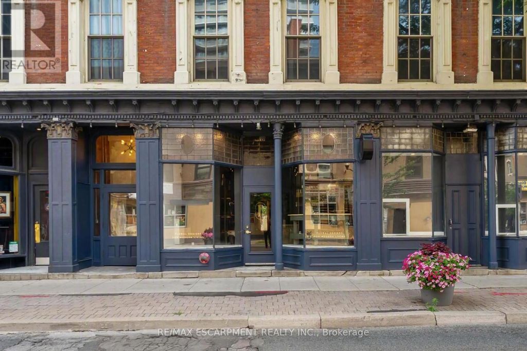 6 John Street N, Hamilton (beasley)