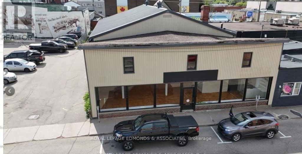 174 Albert Street, Pembroke