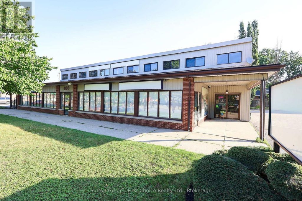 400 Huron Street, Stratford