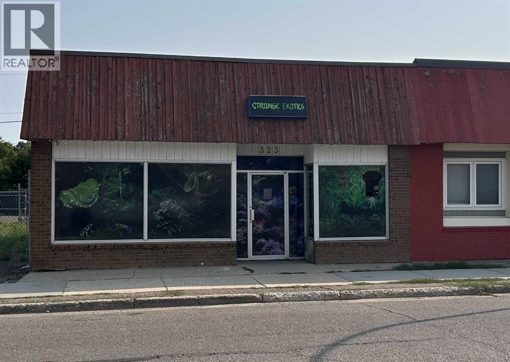 323 North Railway Street Se, Medicine Hat