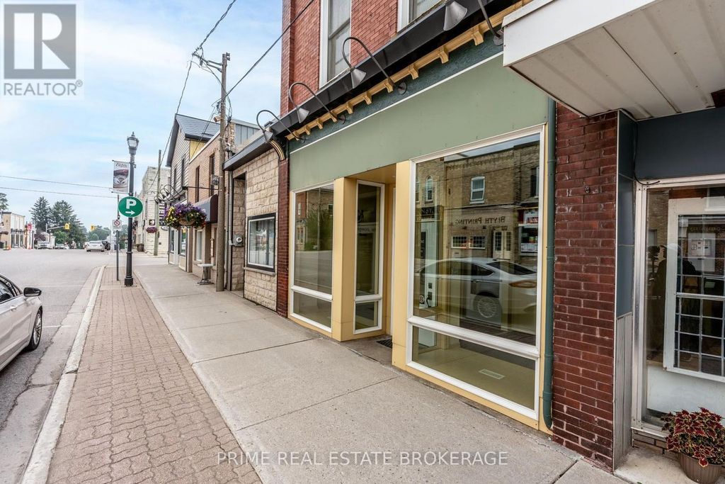 408 Queen Street, North Huron (blyth)