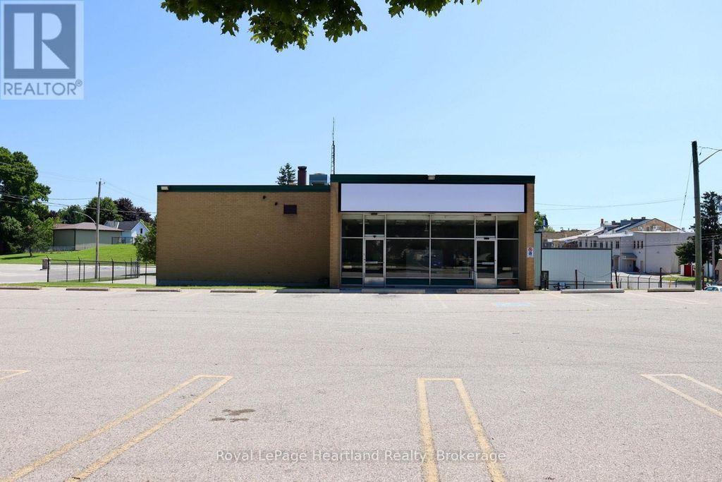 30 Mill Street, Central Huron (clinton)