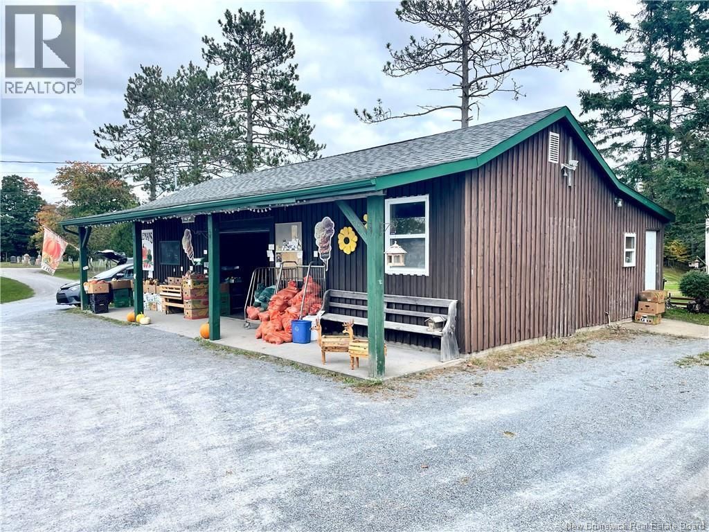 7559 Route 102, Browns Flat