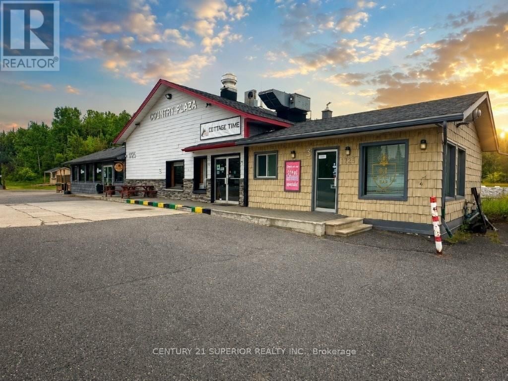 2 - 1725 Hwy 61, Thunder Bay (riverdale Road)