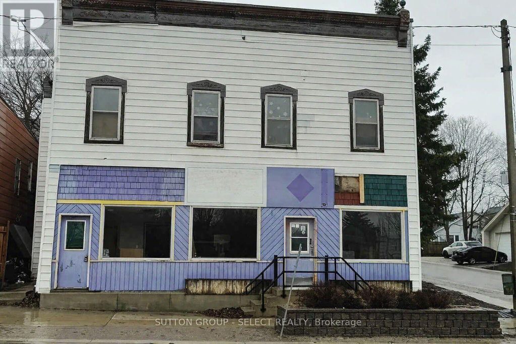14 Clinton Street S, South Bruce