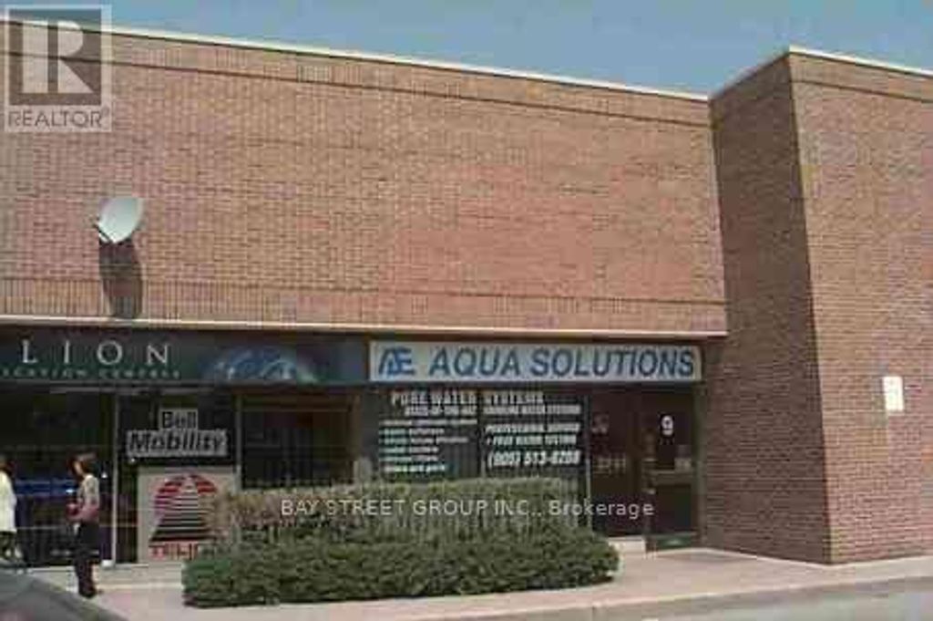 9 - 170 Esna Park Drive, Markham (milliken Mills West)