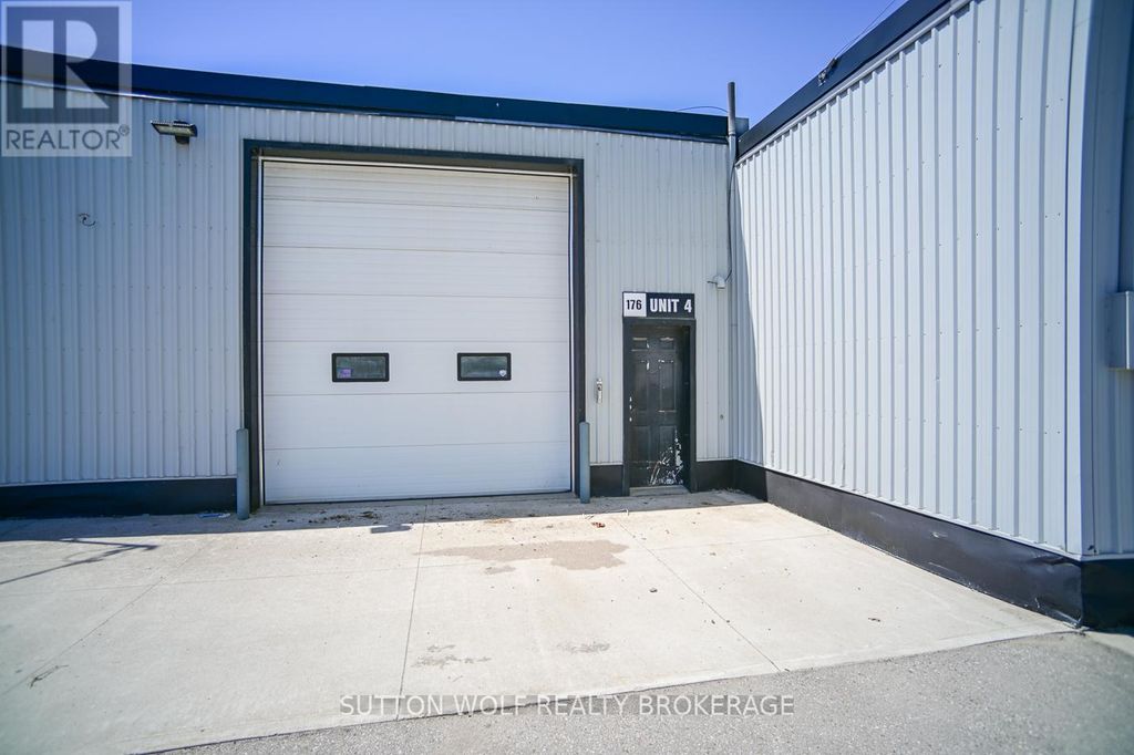 4 - 176 Metcalfe Street E, Strathroy-Caradoc (sw)