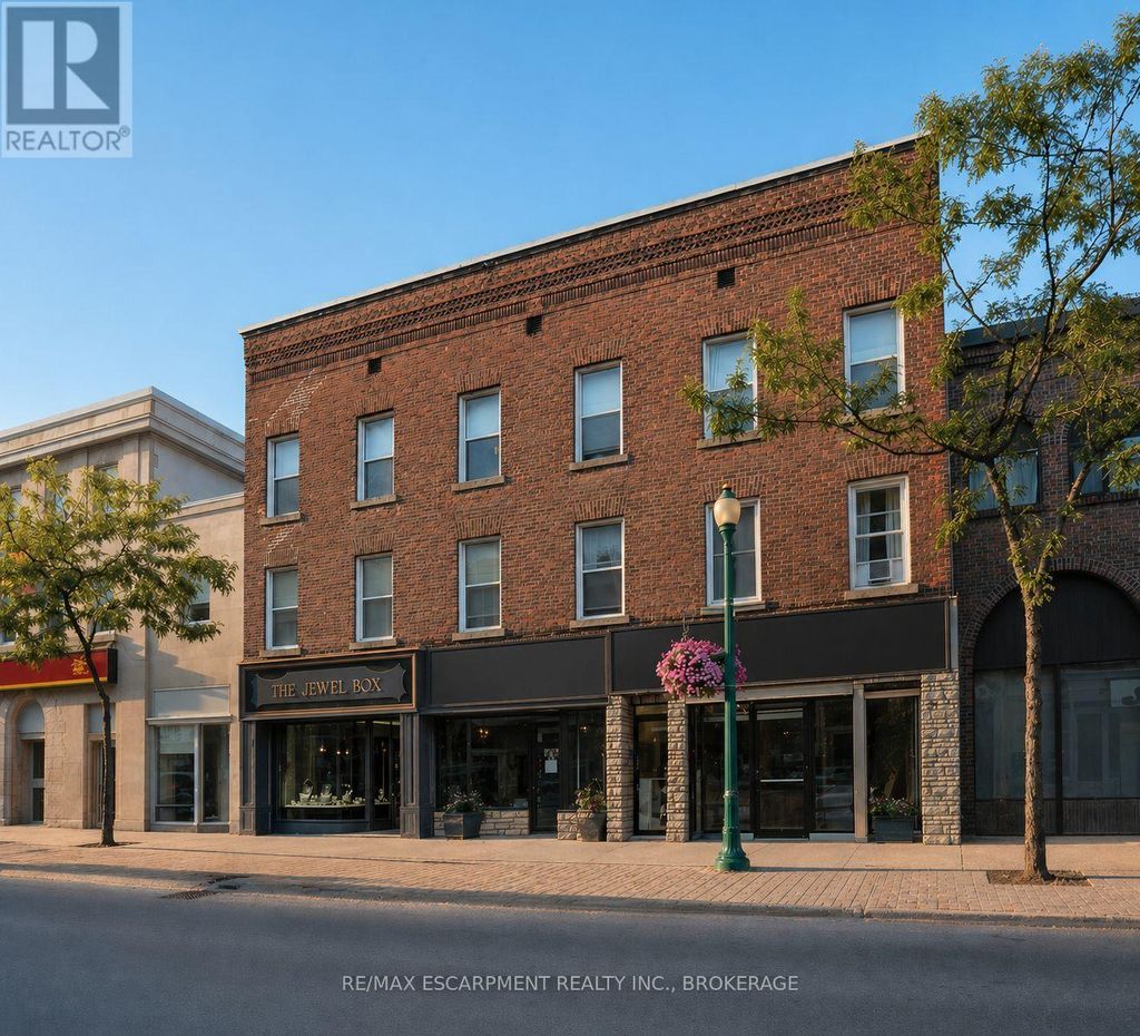 94 King Street W, Brockville