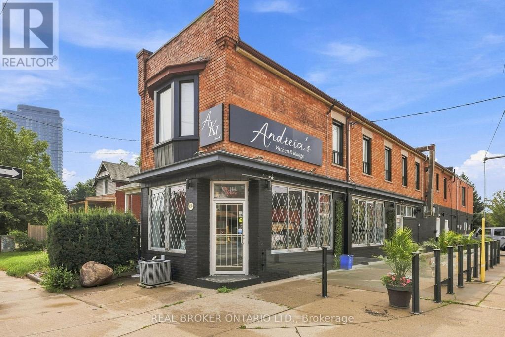 1438a Dufferin Street, Toronto (dovercourt-Wallace Emerson-Junction)
