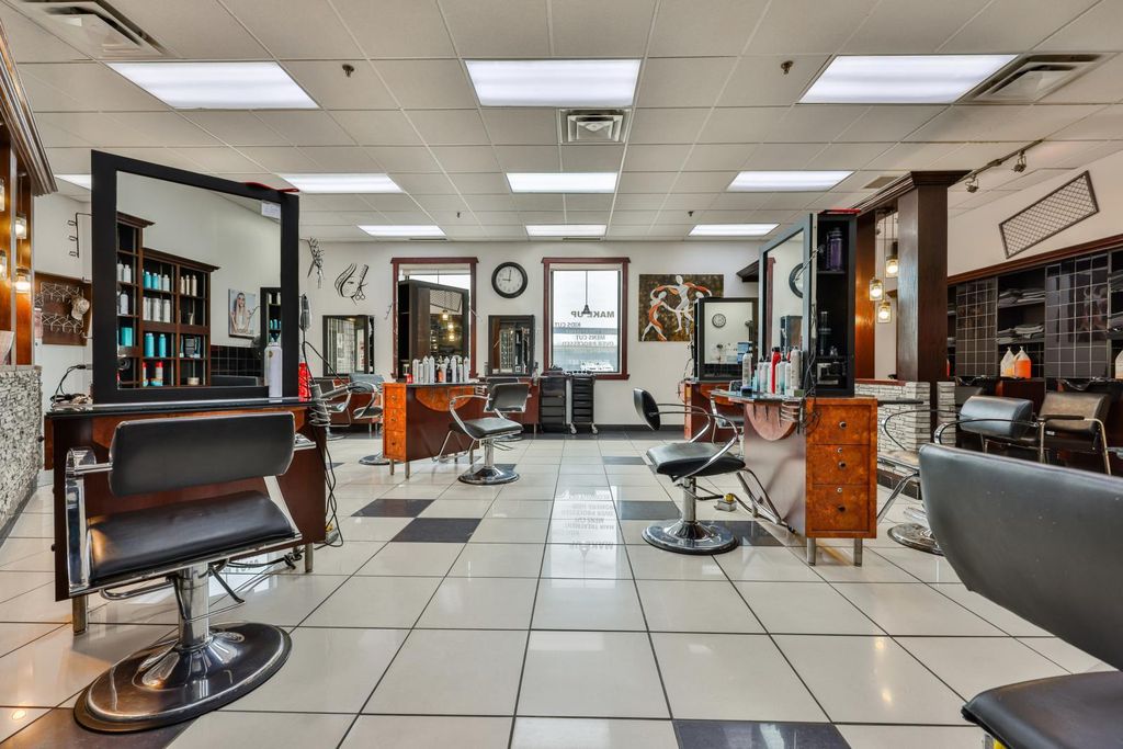 375 St. Albert Road, St. Albert Alberta, St. Albert