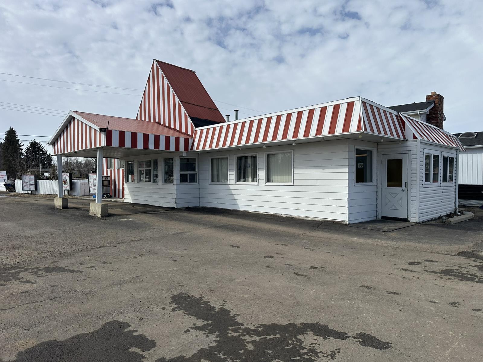 N/A, Redwater