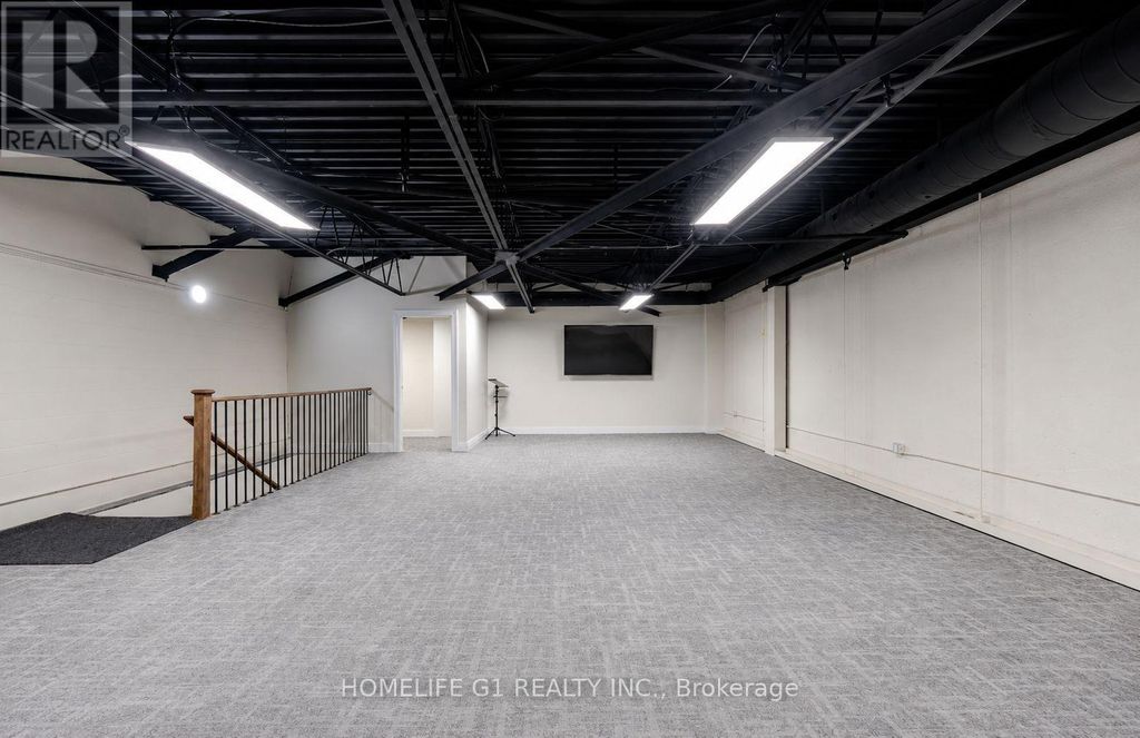 8 - 2601 Matheson Boulevard, Mississauga (airport Corporate)