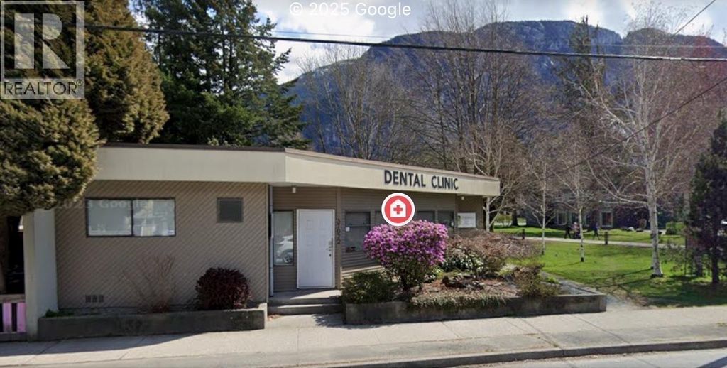 37972 Second Avenue, Squamish