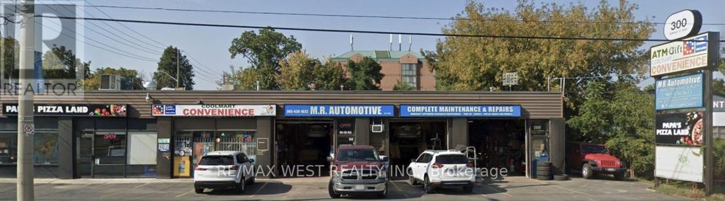 300 Dundas Street E, Whitby (downtown Whitby)