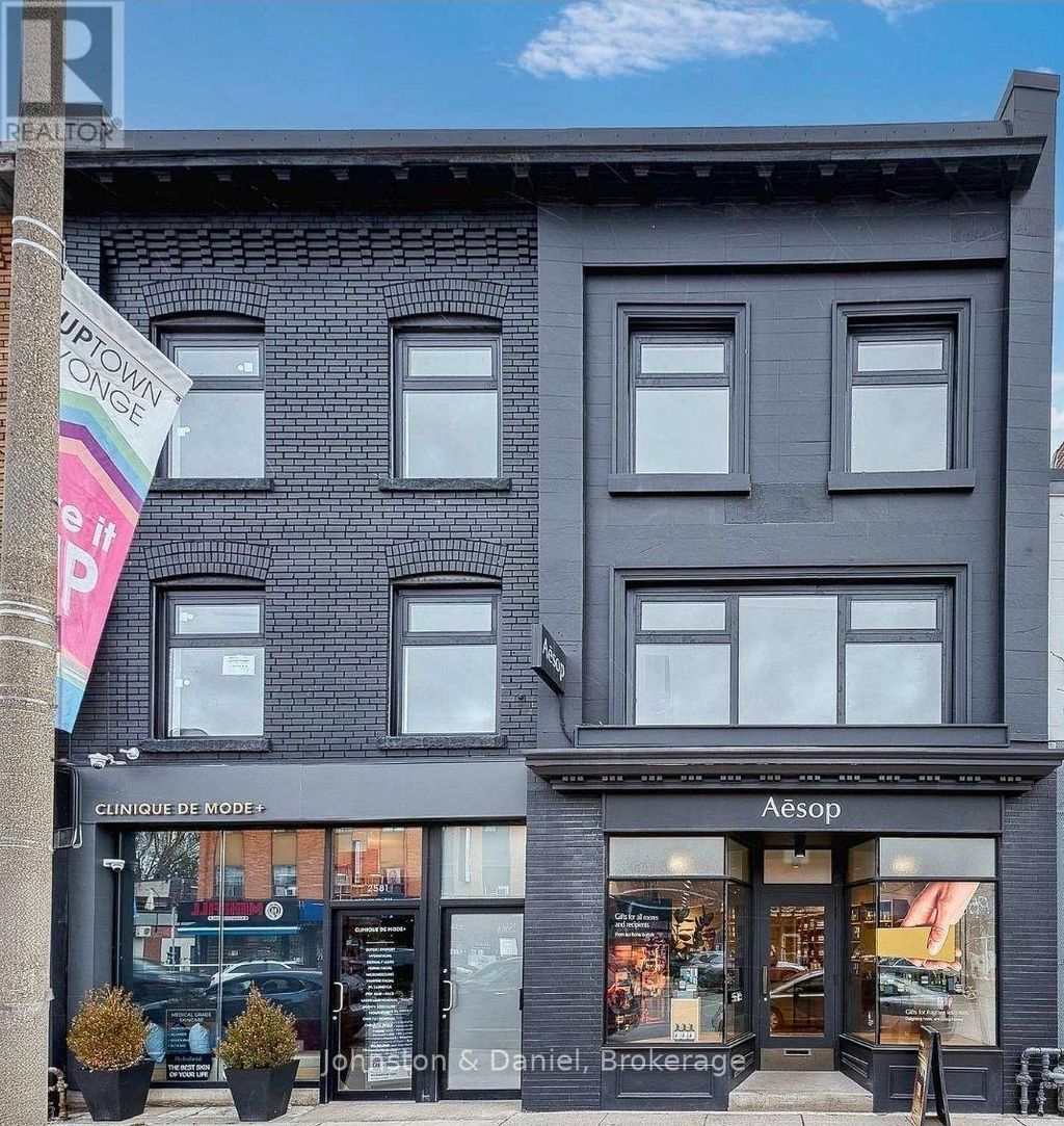301 - 2579 Yonge Street, Toronto (mount Pleasant East)