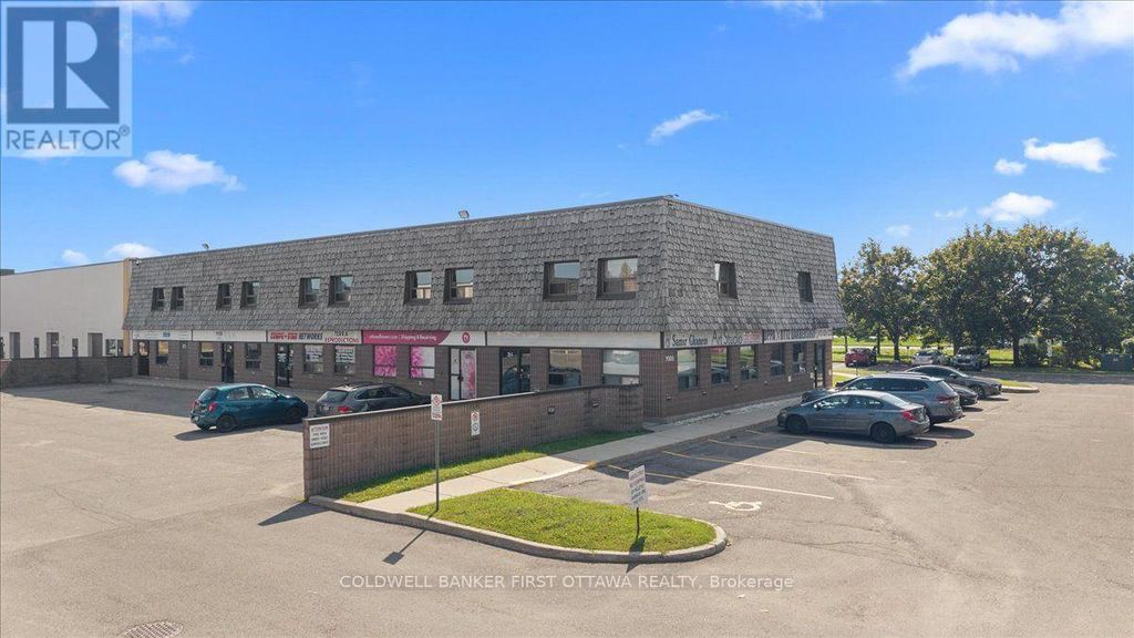 33 - 2000 Thurston Drive, Ottawa