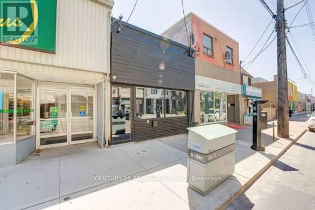 291 Coxwell Avenue, Toronto (woodbine Corridor)