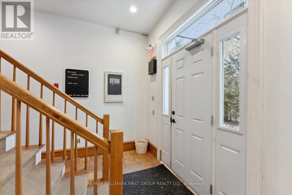 4 - 180 Mary Street, Scugog (port Perry)