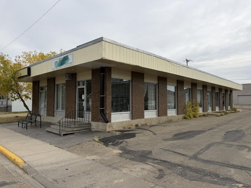 5009 - 51 Street, Barrhead