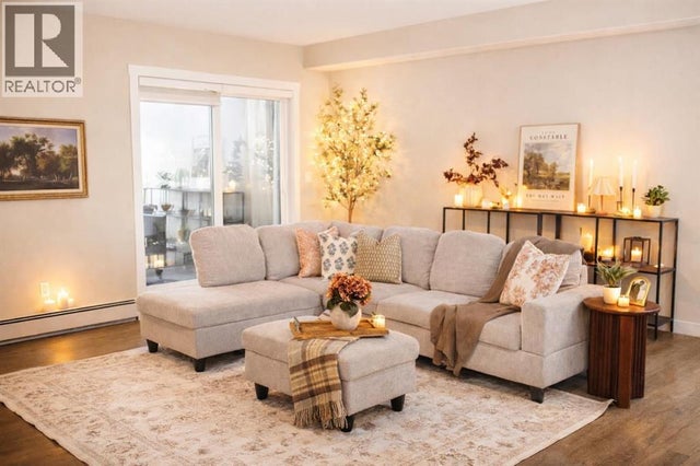 406, 499 Meadowlake Court E, Brooks