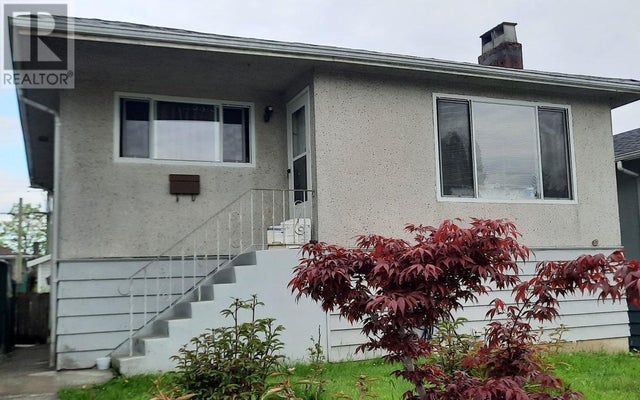 2396 E 33rd Avenue, Vancouver