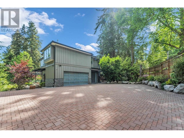 340 Southborough Drive, West Vancouver