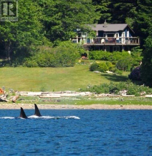 22 Brighton Beach, North Vancouver