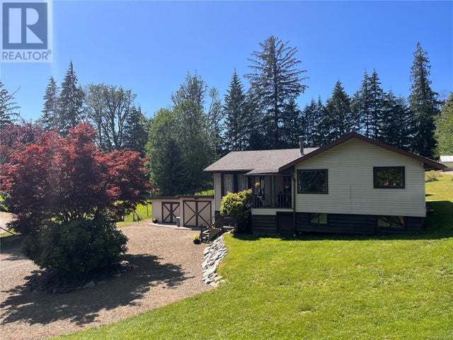 973 Island Hwy, Sayward