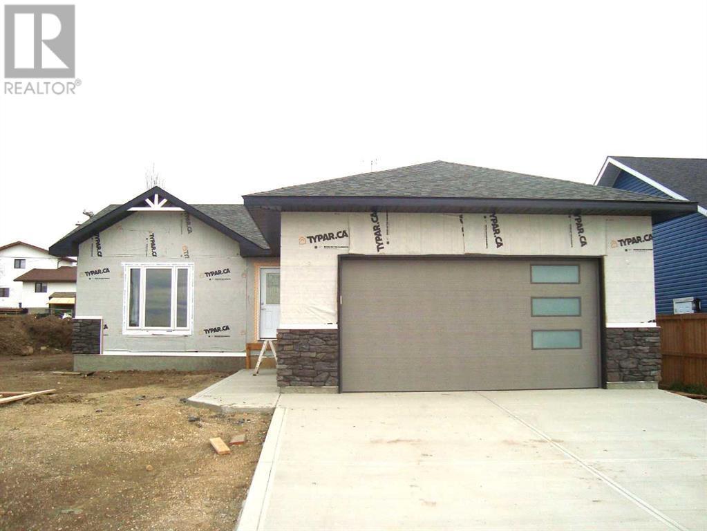 2 Evron Place, Trochu