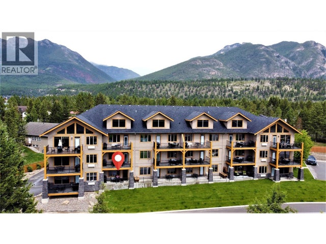 700 Bighorn Boulevard Unit# 715 D, Radium Hot Springs