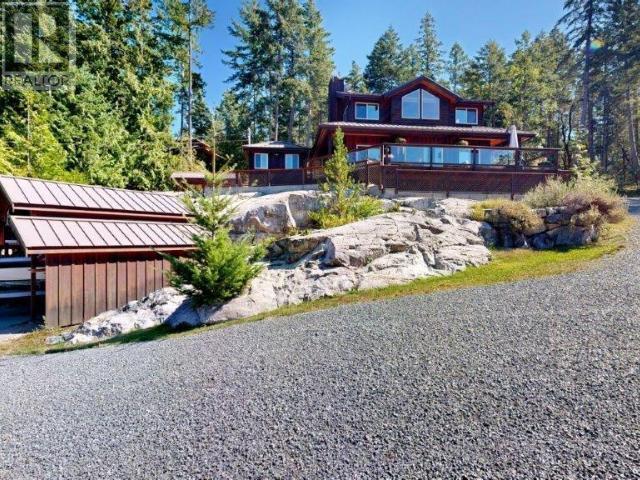 1587 Boar's Nest Road, Powell River
