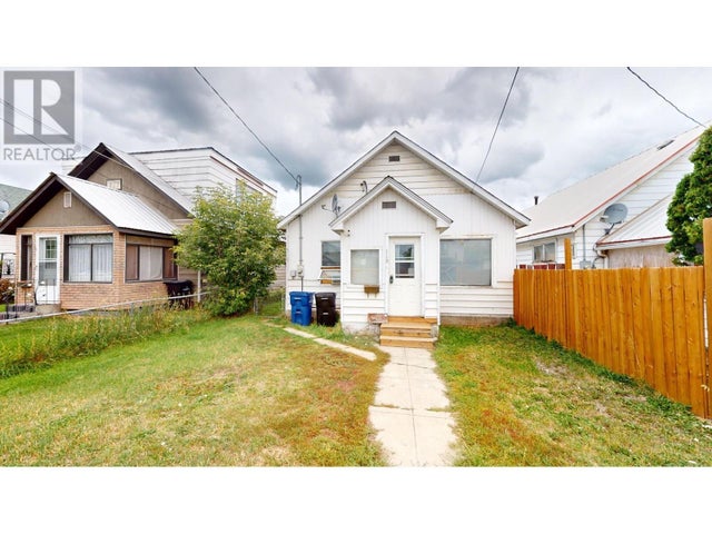 113 8th S Avenue, Cranbrook