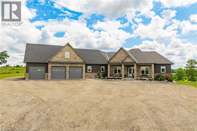 4 Middleport Road, Onondaga