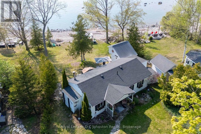 305 Bruce Road 13, Native Leased Lands