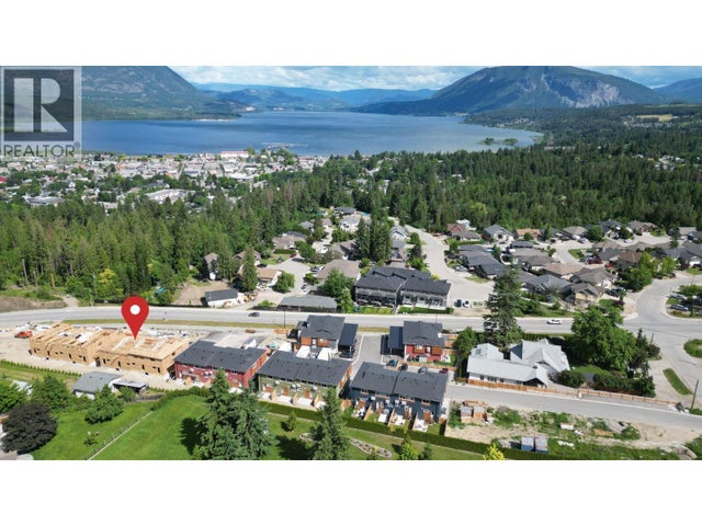 981 12 Street Se Unit# 29, Salmon Arm