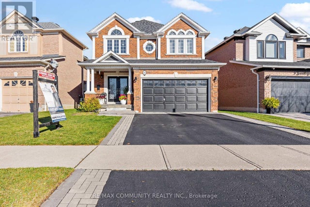 11 Searell Avenue, Ajax (northwest Ajax)