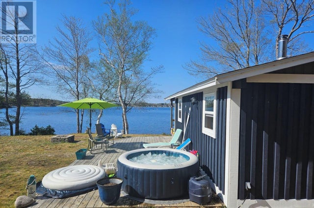 121 Dauphinee Road, Middle New Cornwall