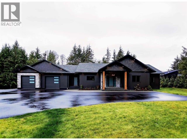 273 Loganberry Avenue, Kitimat