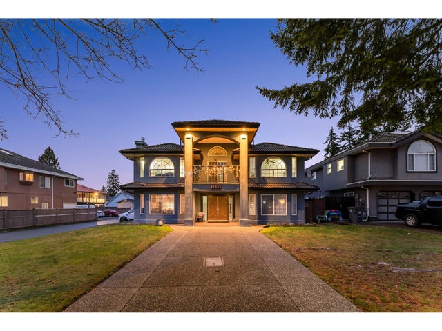12833 65 Avenue, Surrey