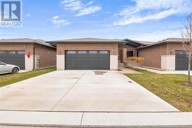 612 Lily Mac Boulevard, Windsor