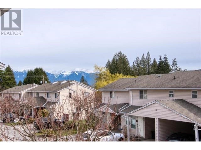 15 765 School Road, Gibsons