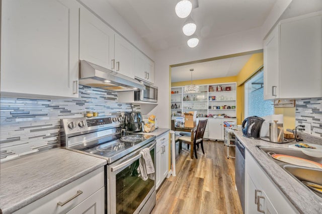 10169 Fairview Drive|fairfield Island, Chilliwack