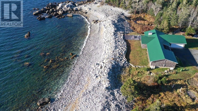 6969 Highway 3, Hunt's Point