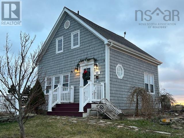 19 Cove Road, West Arichat