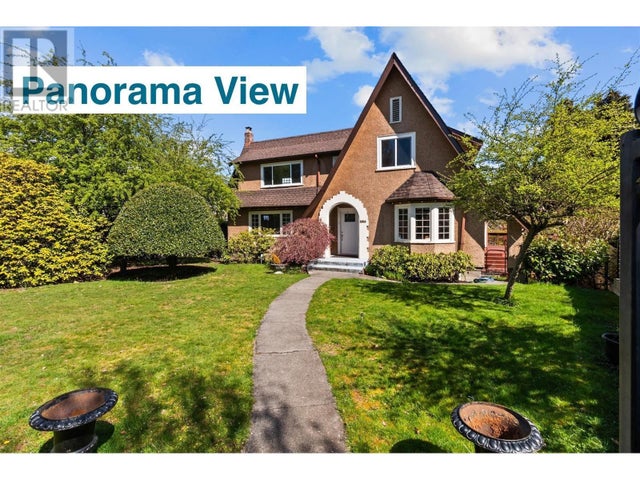 2516 Courtenay Street, Vancouver