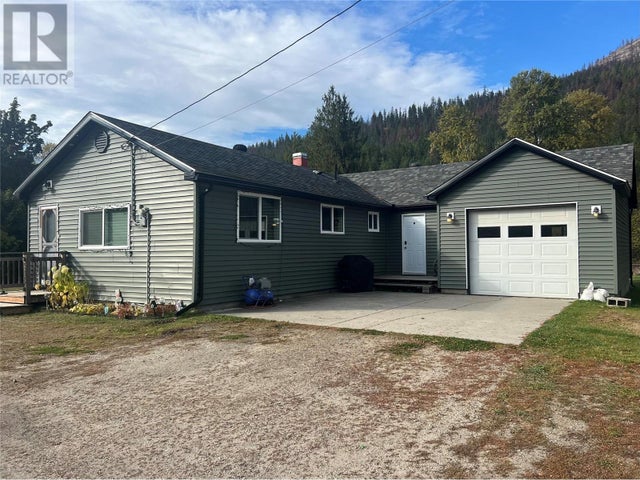 515 Main Street, Slocan