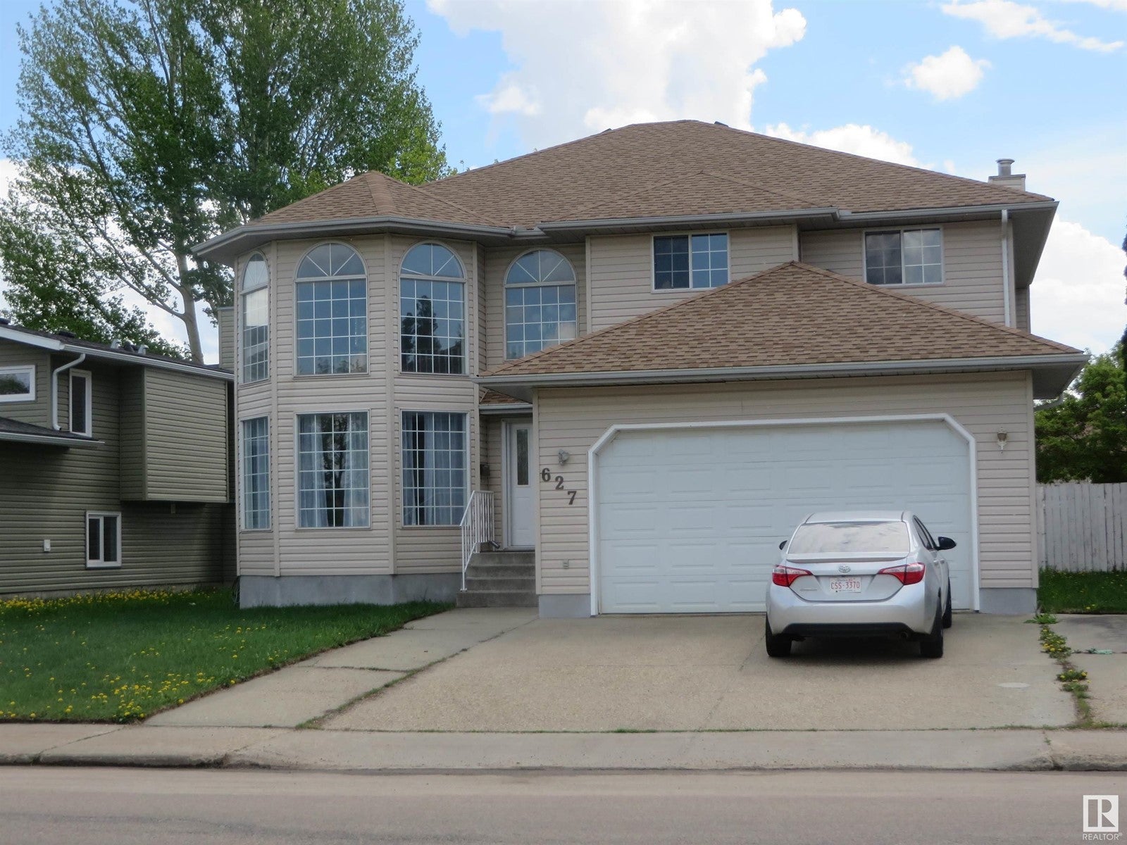 627 Kirkness Rd Nw, Edmonton