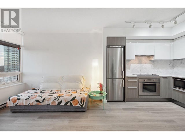 906 6461 Telford Avenue, Burnaby